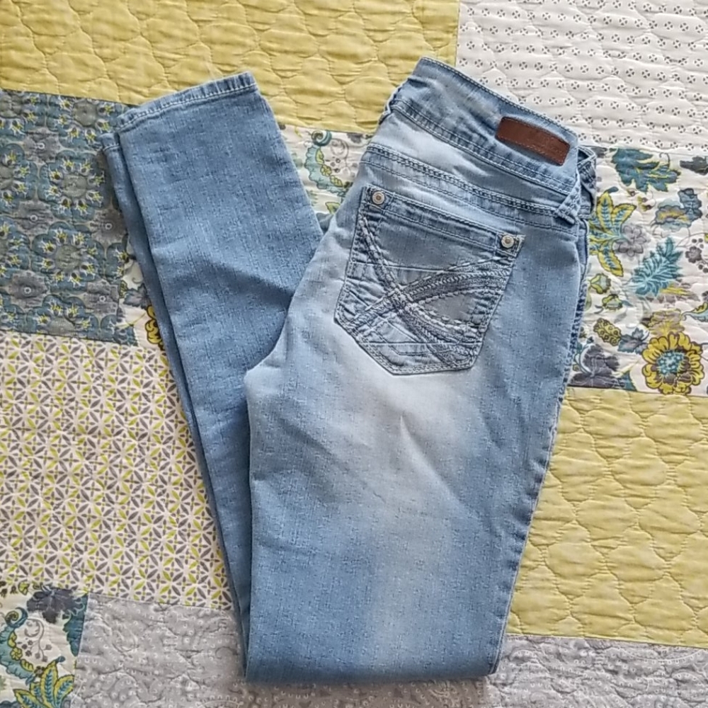 Wallflower  Jeans